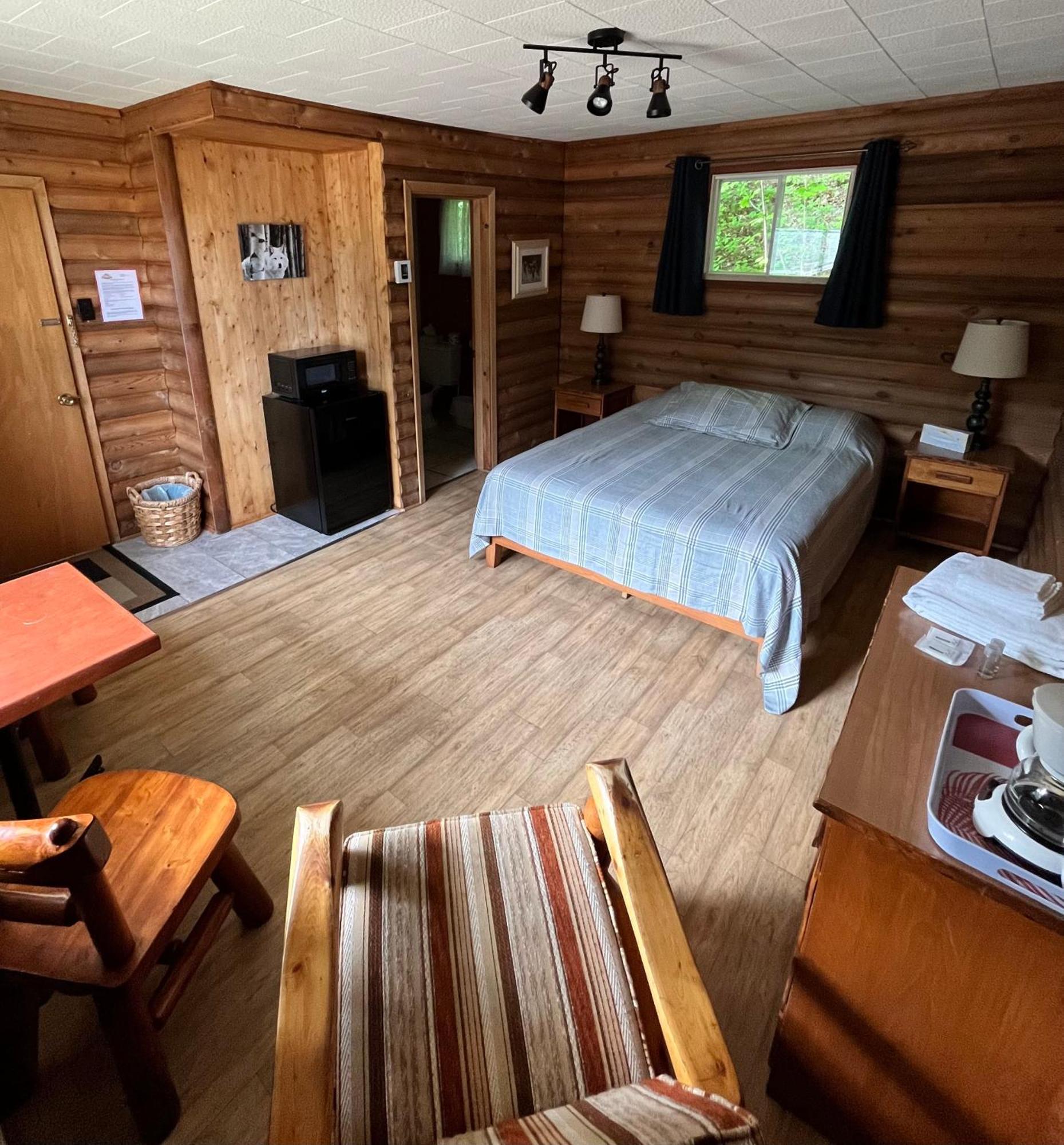 坎拉穆什普尔奥伯格小屋旅馆 Saint-Michel 外观 照片