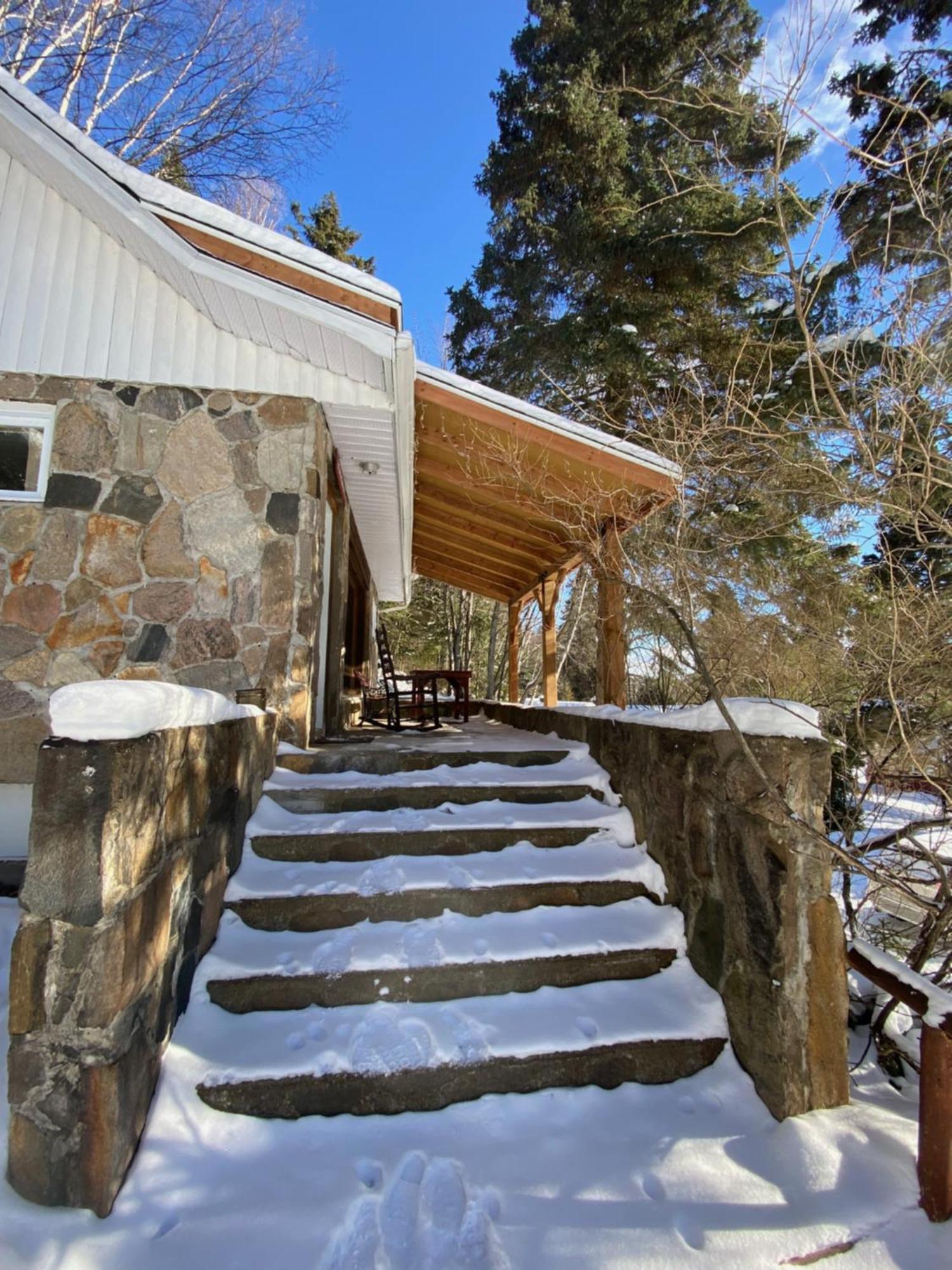 坎拉穆什普尔奥伯格小屋旅馆 Saint-Michel 外观 照片