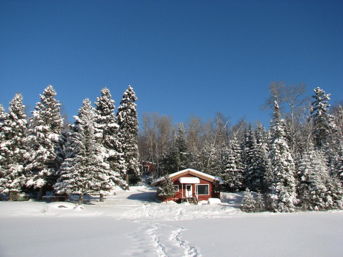 坎拉穆什普尔奥伯格小屋旅馆 Saint-Michel 外观 照片