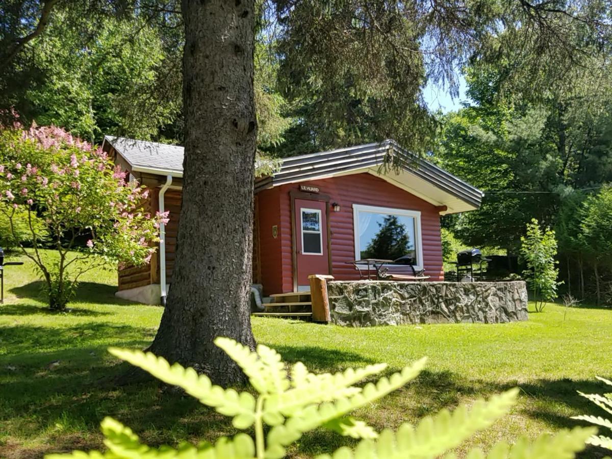 坎拉穆什普尔奥伯格小屋旅馆 Saint-Michel 外观 照片